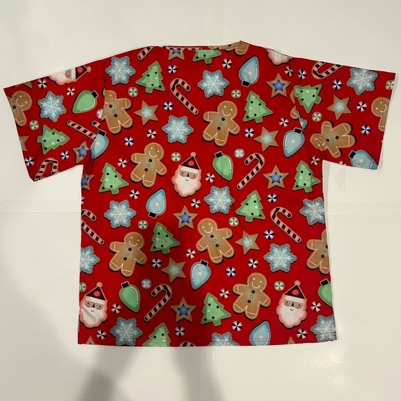 Butter Soft Scrub Top Medium Christmas Red - Picture 2 of 7